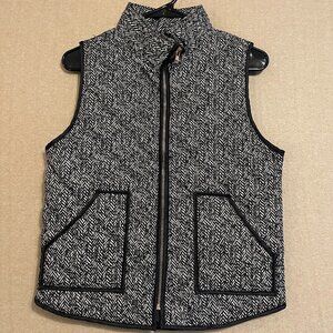 Wanna B Vest Women's Small Black and White Zipper Pockets